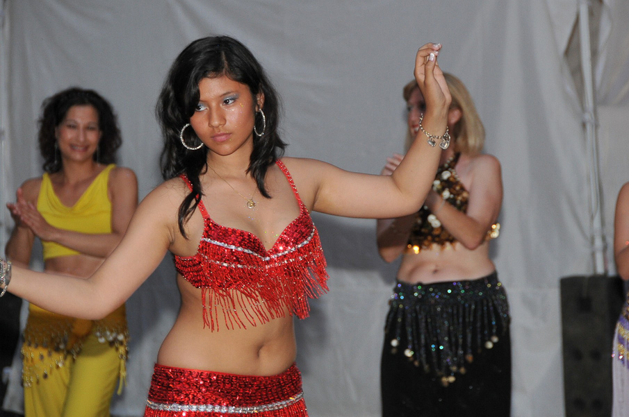 Maison de Quartier Champs Elysees Evry - Danse Orientale 212.jpg